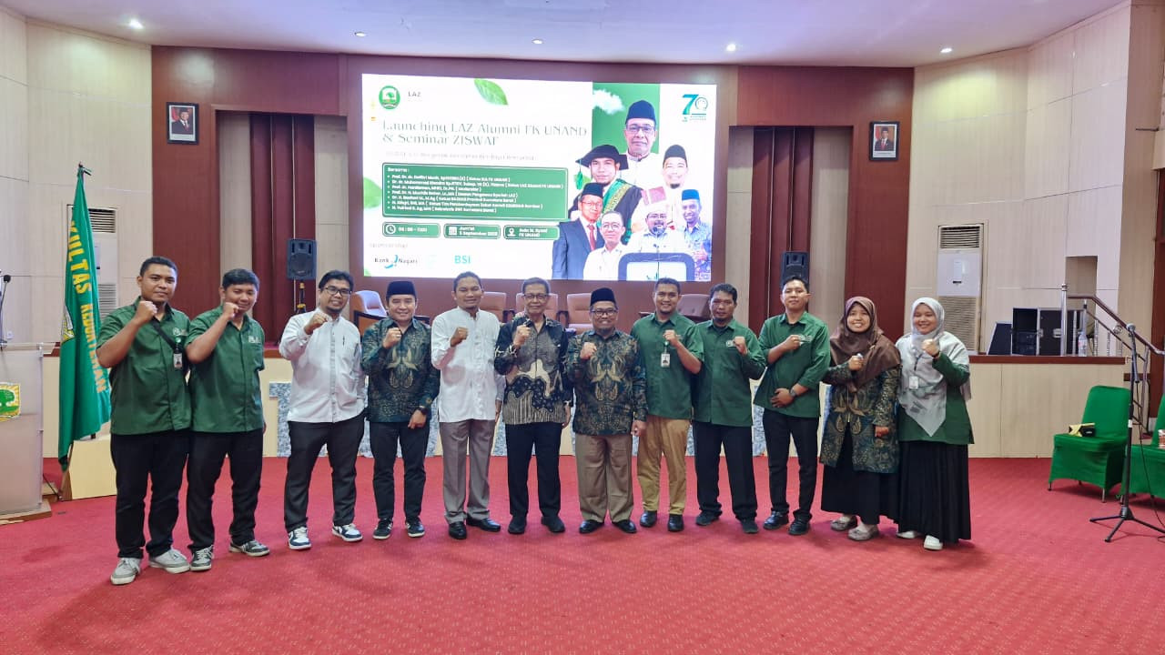Launching LAZ Alumni FK UNAND Dan Seminar ZISWAF